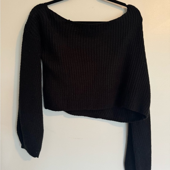 Missguided Cropped Sweater - Picture 2 of 3
